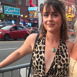 Meet your Posher, Jackie